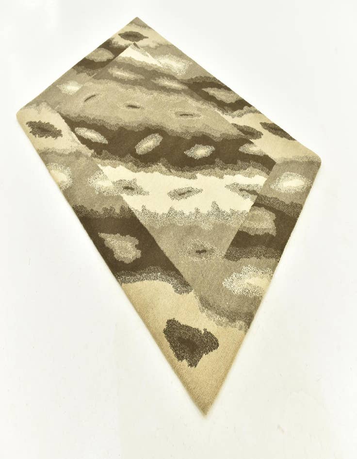 Detail image of  4' x 6' 1  Hand Knotted Nepal Wool Rug