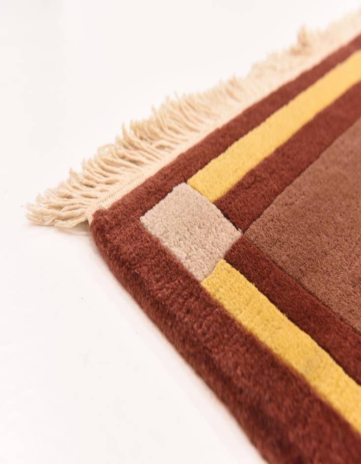 Detail image of  4' 7 x 6' 10  Hand Knotted Nepal Wool Rug