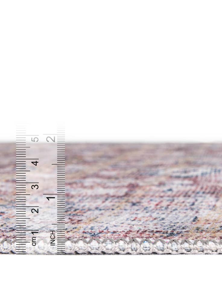 Detail image of  3' 3 x 5' 3 Nostalgia Rug