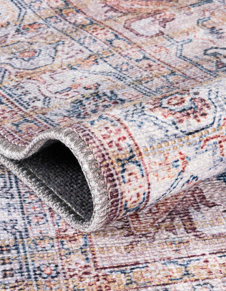 Detail image of  3' 3 x 5' 3 Nostalgia Rug