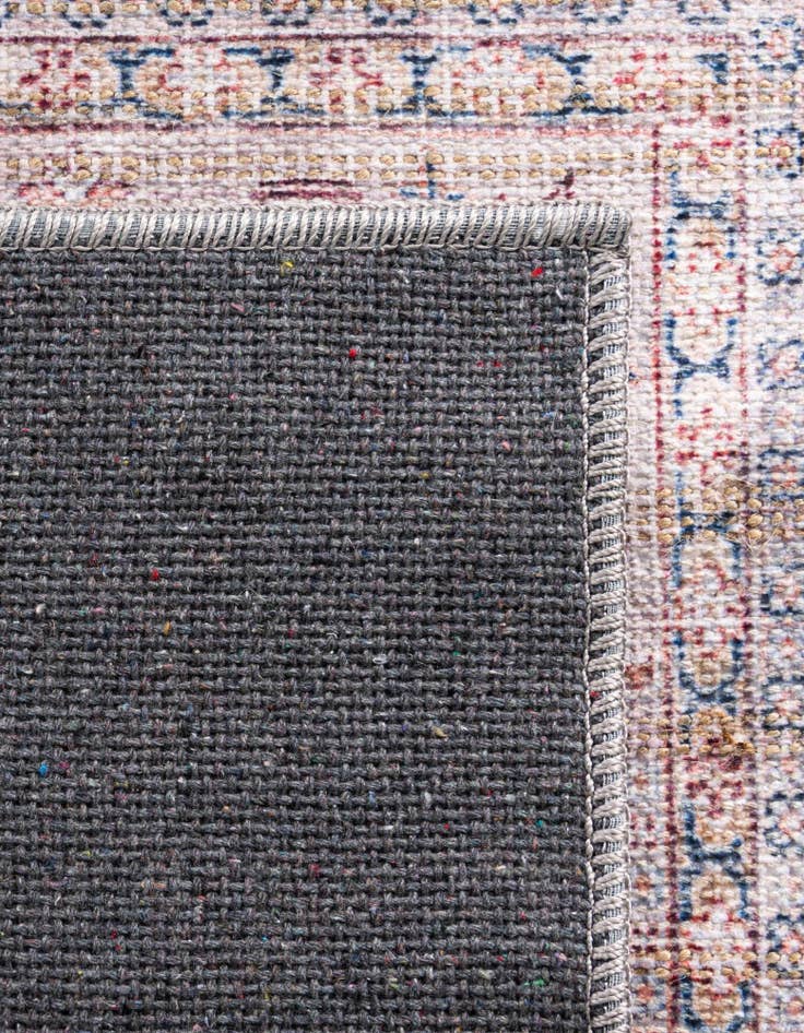 Detail image of  3' 3 x 5' 3 Nostalgia Rug