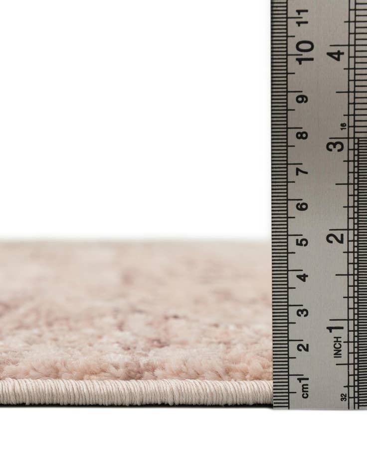 Detail image of  6' x 9' Oasis Rug