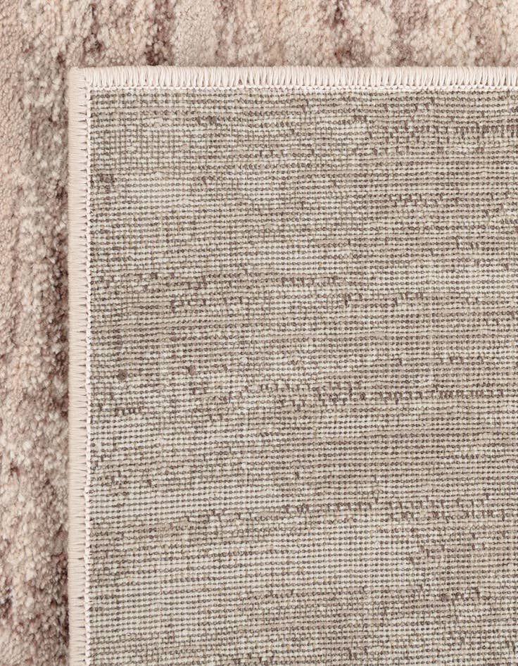 Detail image of  6' x 9' Oasis Rug