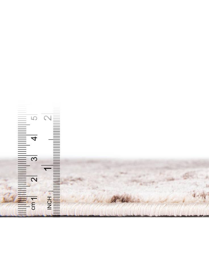 Detail image of  6' x 9' Oasis Rug