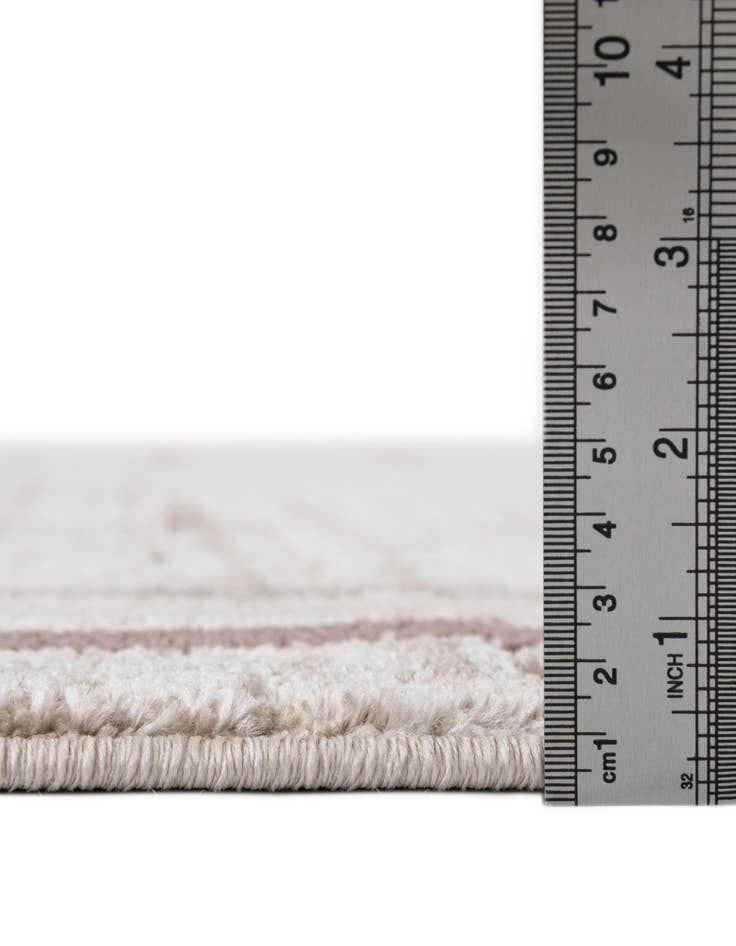 Detail image of  4' x 6' Oasis Rug