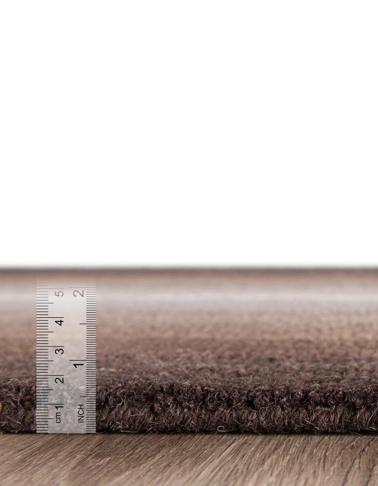 Detail image of  5' 1 x 8' Ombre Wool Rug