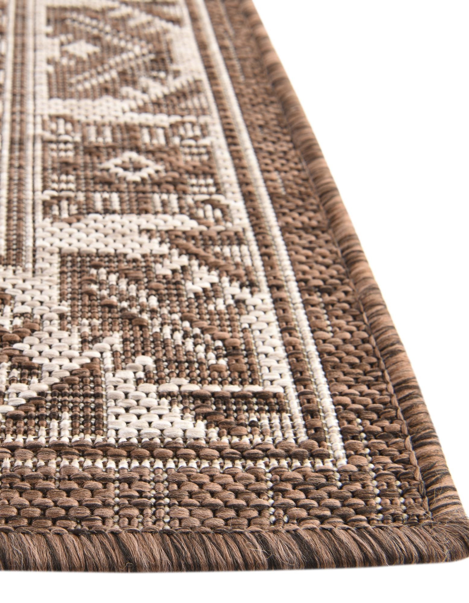 Brown 5' 3 x 7' 10 Aztec Indoor / Outdoor Rug | Rugs.com