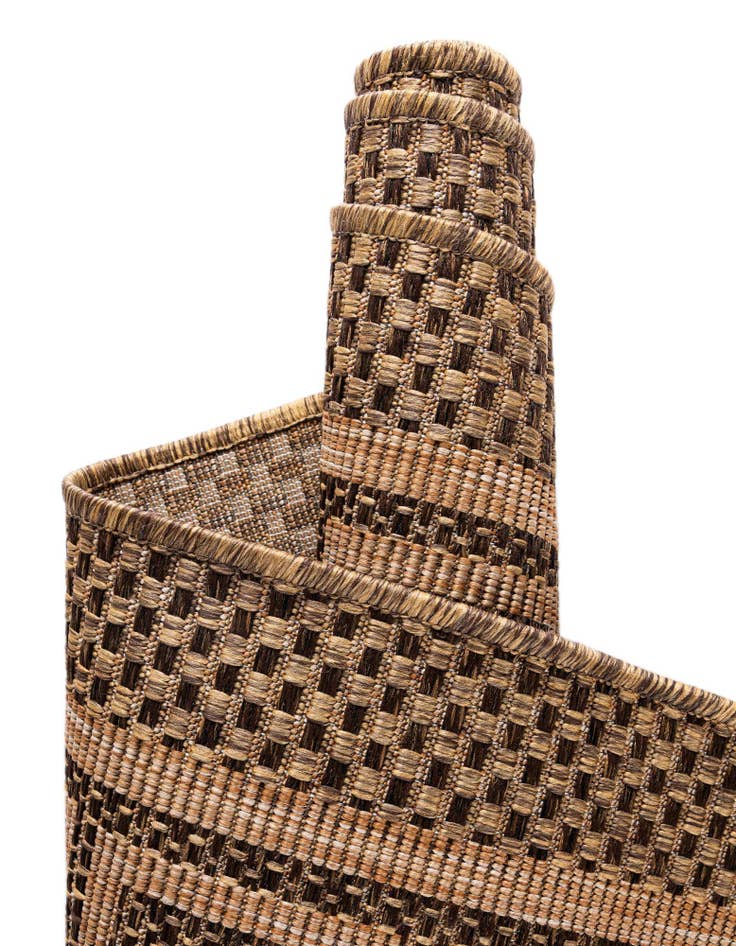 Detail image of  2' 2 x 3'  Washable Border Indoor / Outdoor Rug