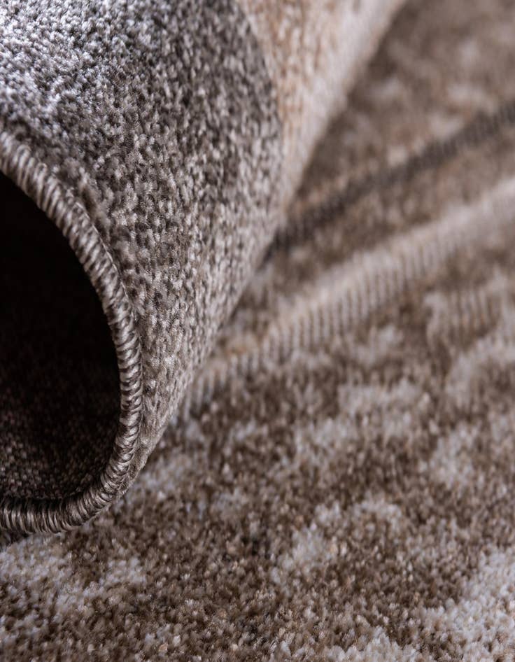 Detail image of  8' x 10'  Washable Border Indoor / Outdoor Rug