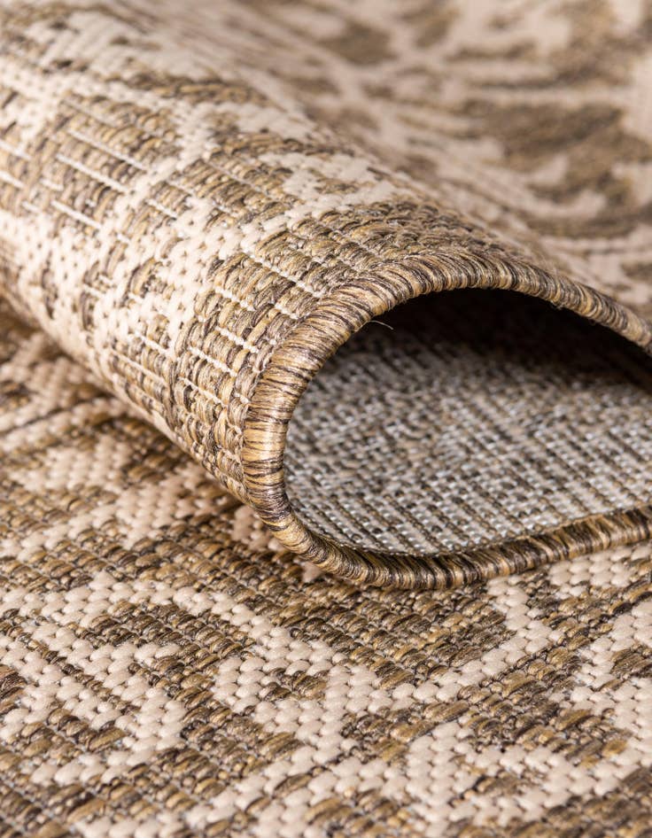 Detail image of 7' x 10' Washable Botanical Indoor / Outdoor Rug