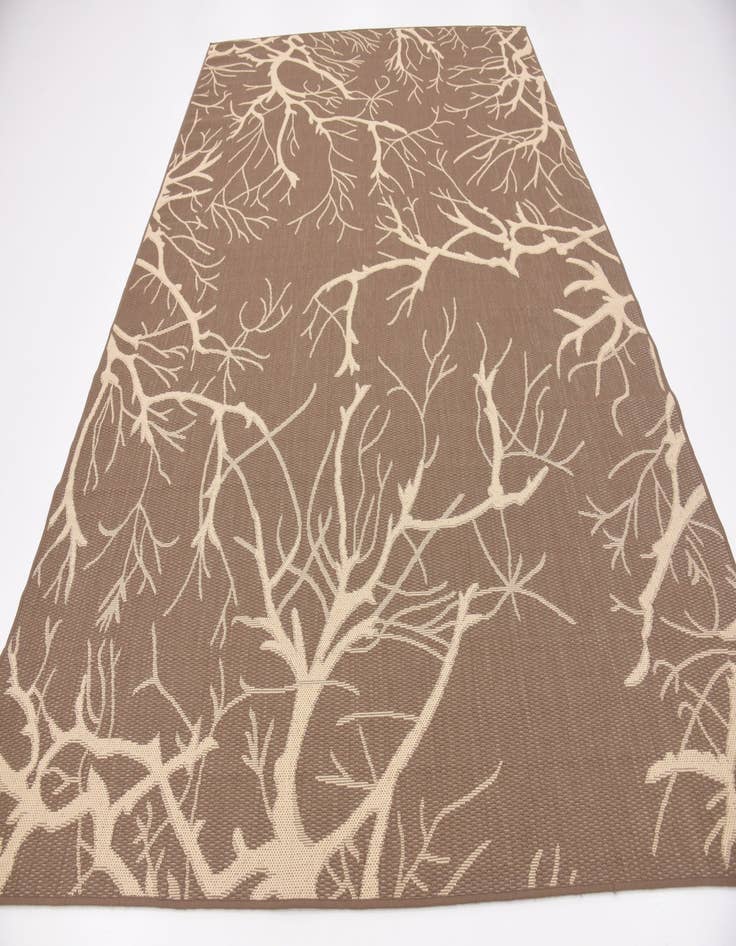 Detail image of  7' x 10'  Washable Botanical Indoor / Outdoor Rug