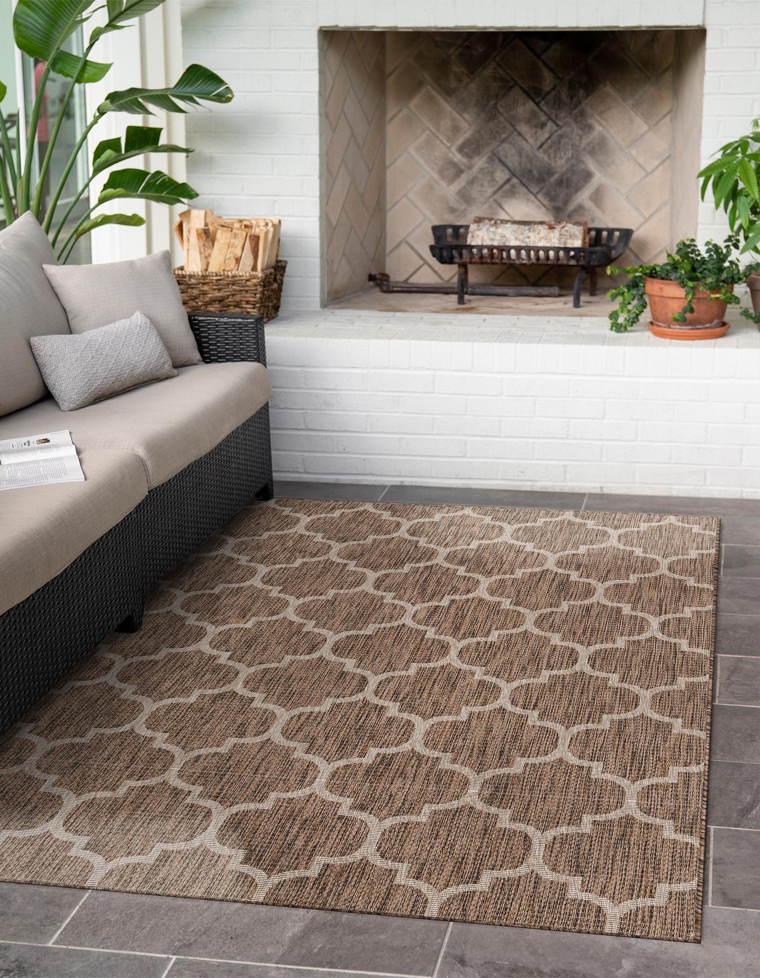 Brown 9' x 12' 2 Lattice Indoor / Outdoor Rug | Rugs.com