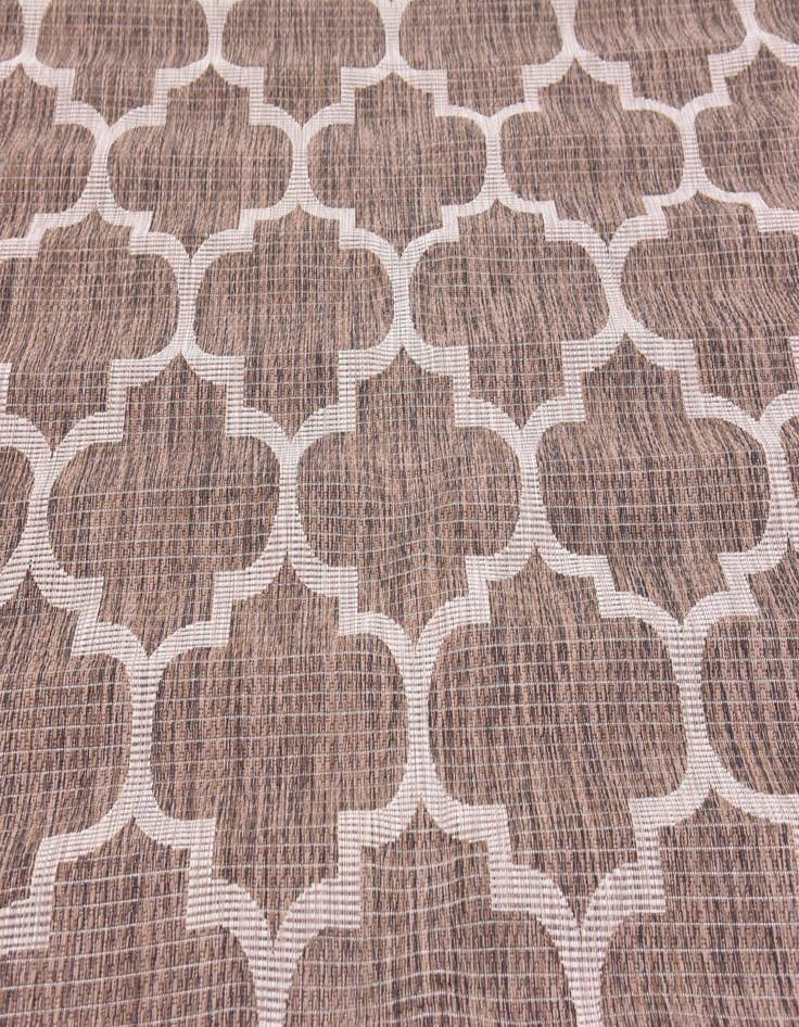 Detail image of  9' x 12'  Washable Lattice Indoor / Outdoor Rug