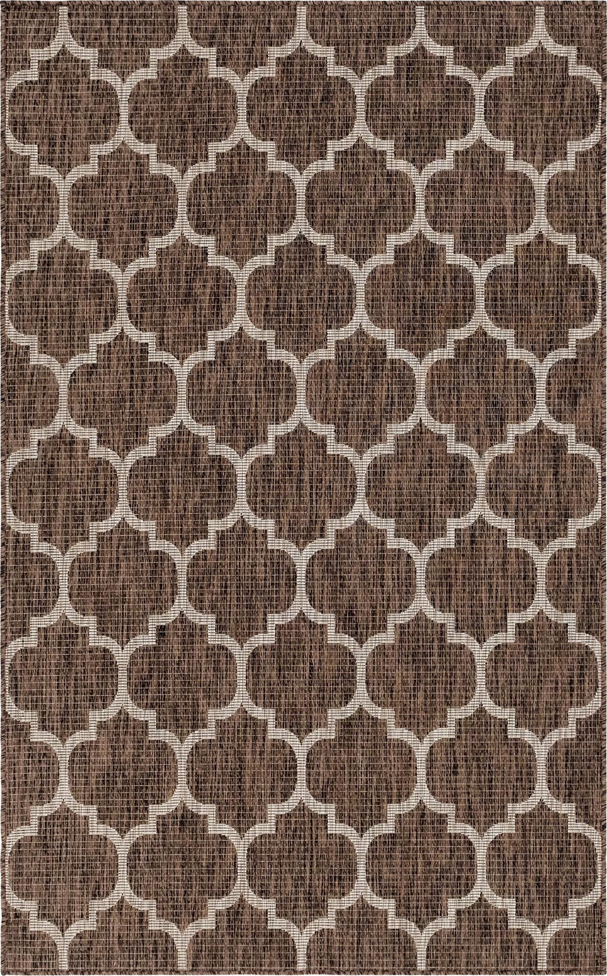  5' 3 x 8'  Washable Lattice Indoor / Outdoor Rug
