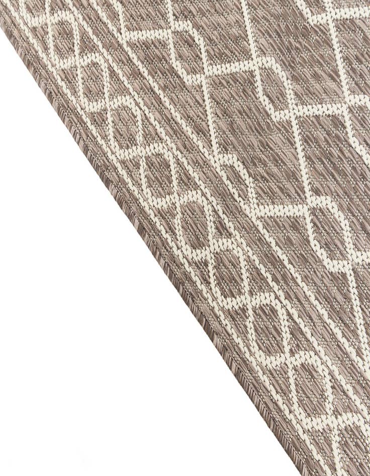 Detail image of  5' 3 x 7' 7  Washable Modern Indoor / Outdoor Rug