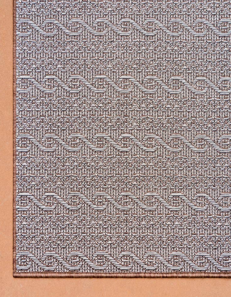 Detail image of  7' x 10'  Washable Modern Indoor / Outdoor Rug