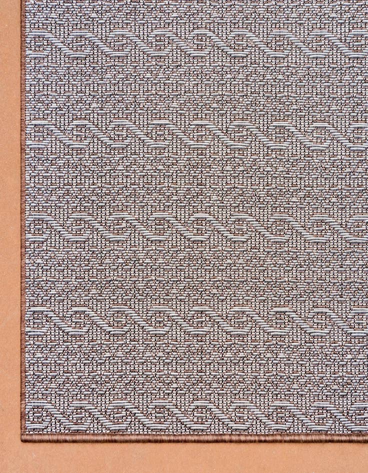 Detail image of  7' x 10'  Washable Modern Indoor / Outdoor Rug