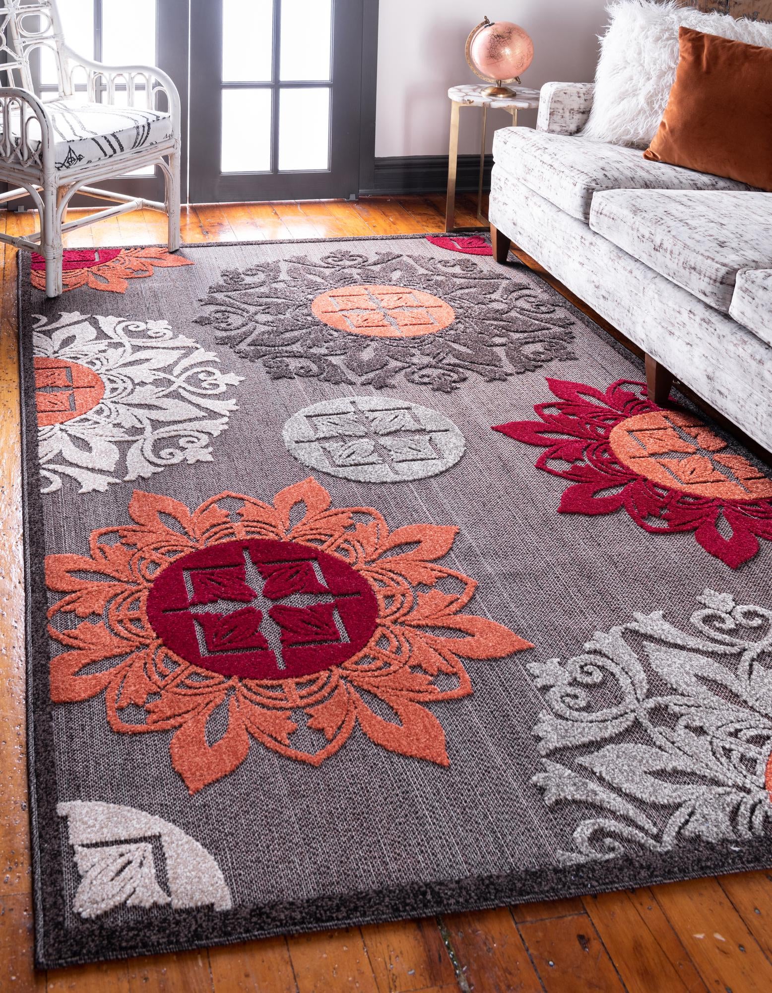 Brown 7' x 10' Modern Indoor / Outdoor Rug | Rugs.com