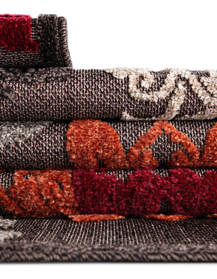 Detail image of  7' x 10'  Washable Modern Indoor / Outdoor Rug