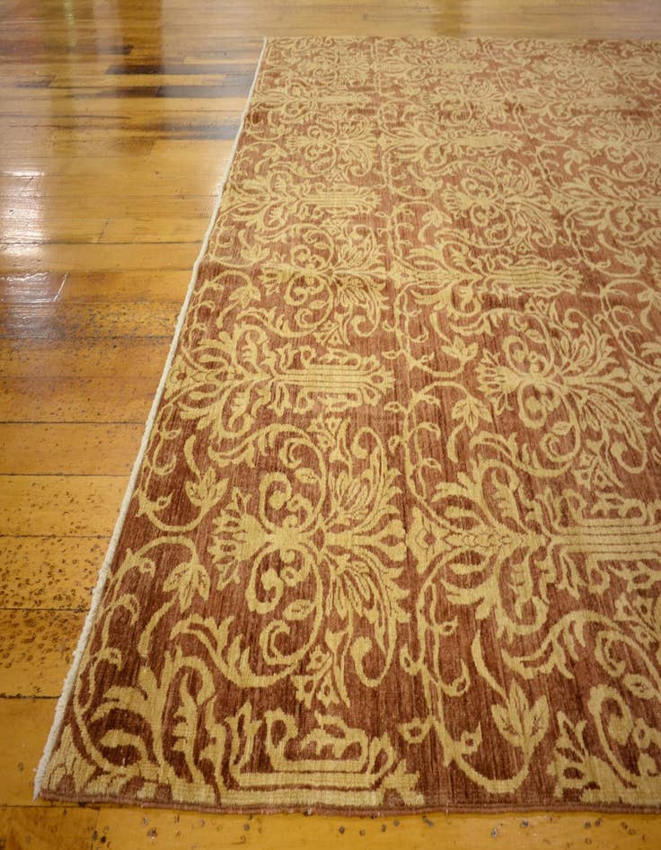 Detail image of  6' 11 x 9' 6  Hand Knotted Peshawar Ziegler Oriental Rug