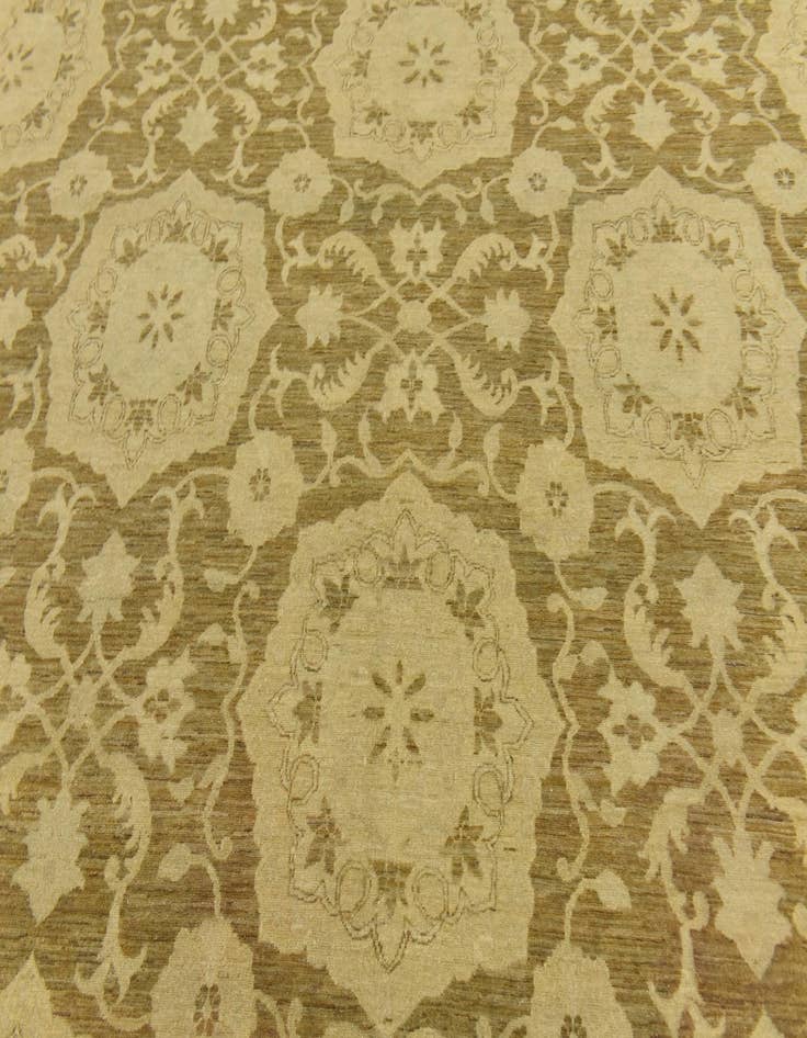 Detail image of  12' 7 x 19' 3  Hand Knotted Peshawar Ziegler Rug