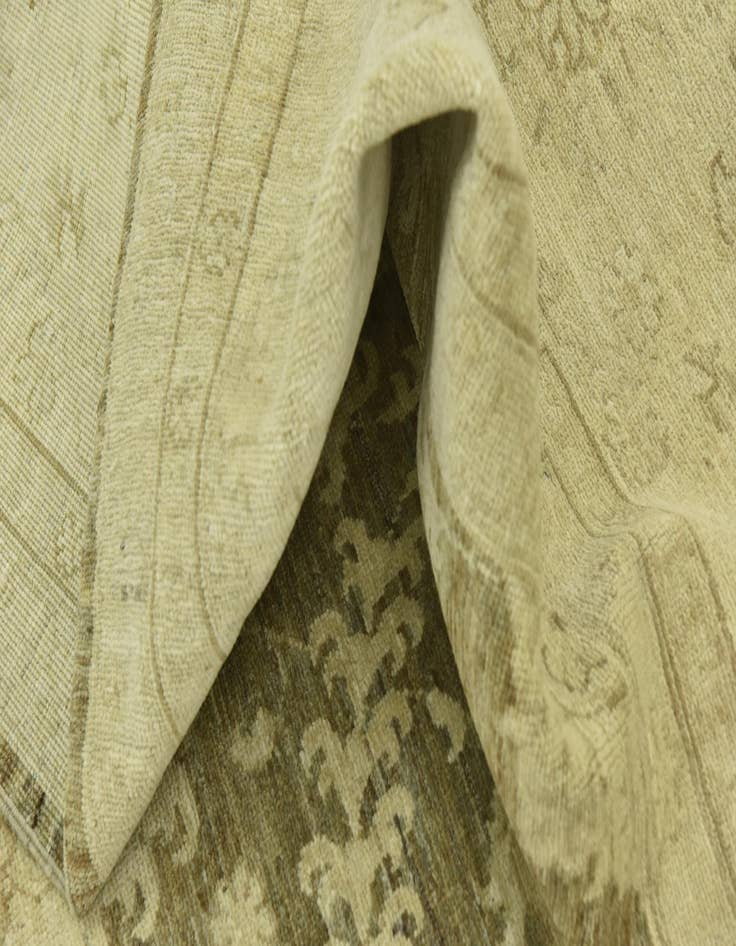 Detail image of  8' 10 x 11'  Hand Knotted Peshawar Ziegler Rug