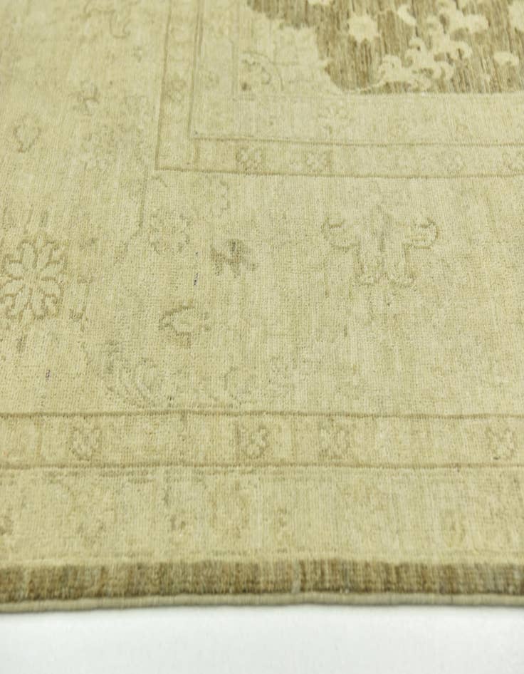 Detail image of  8' 10 x 11'  Hand Knotted Peshawar Ziegler Rug
