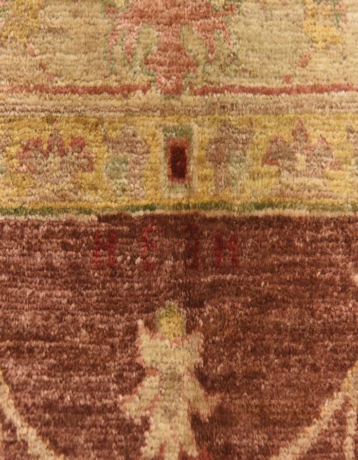 Detail image of  5' 7 x 8' 10  Hand Knotted Peshawar Ziegler Rug