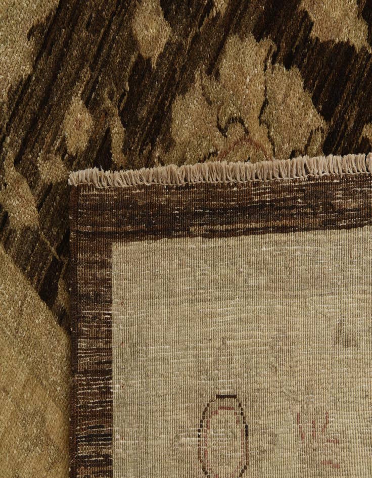 Detail image of  6' 1 x 9'  Hand Knotted Peshawar Ziegler Rug