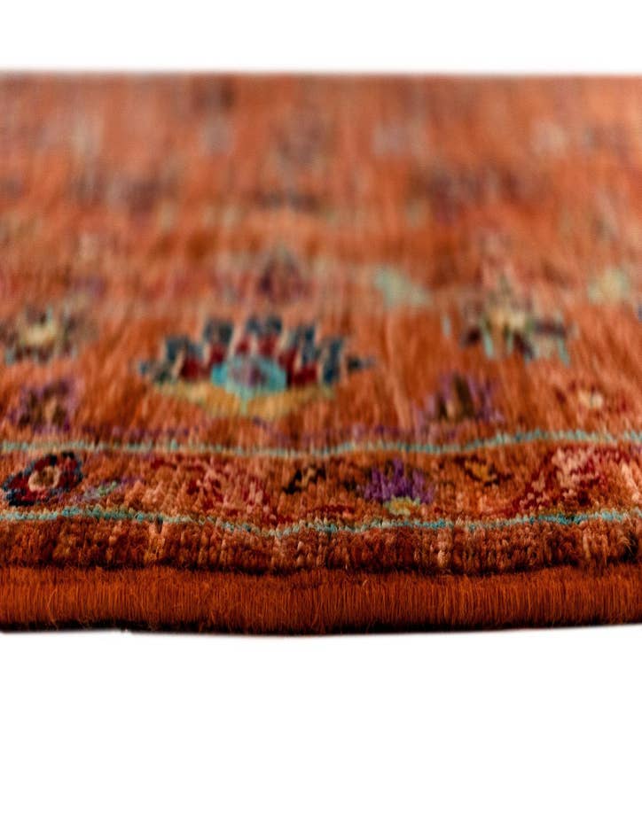 Detail image of  4' 2 x 6' Samarkand Wool Rug