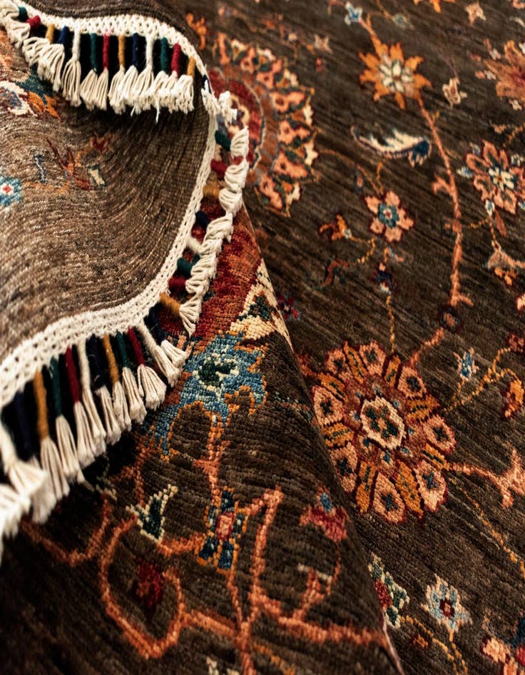 Detail image of  5' 7 x 7' 8 Samarkand Wool Rug