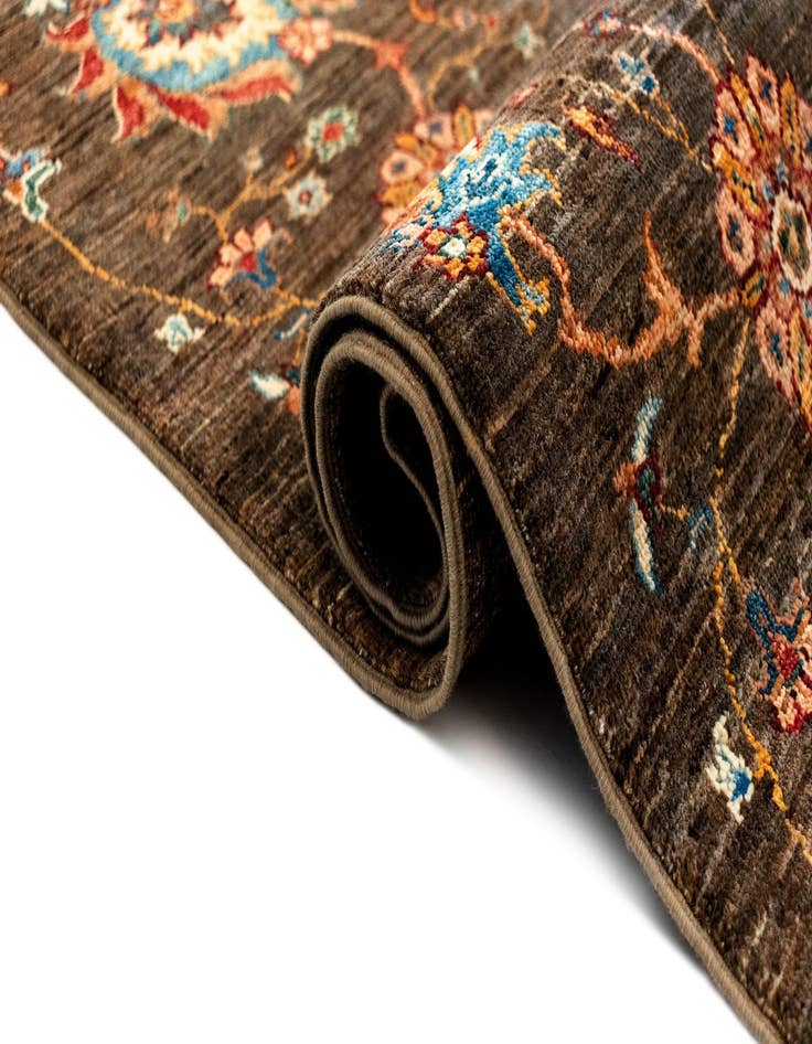 Detail image of  5' 7 x 7' 8 Samarkand Wool Rug