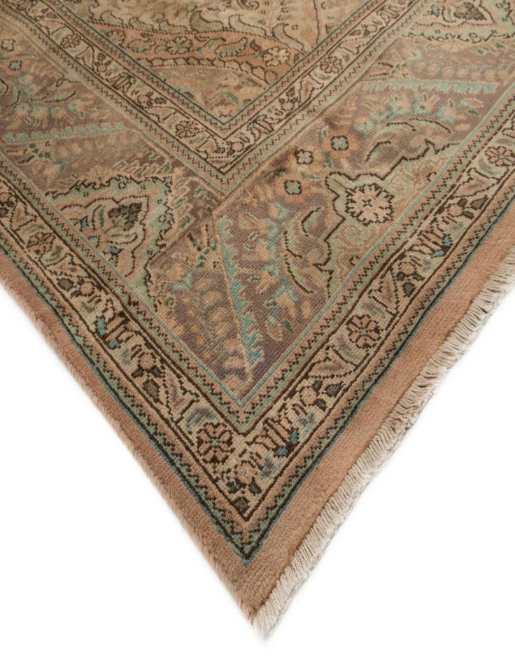 Detail image of  8' 2 x 11' 2  Hand Knotted Sarough Persian Wool Rug