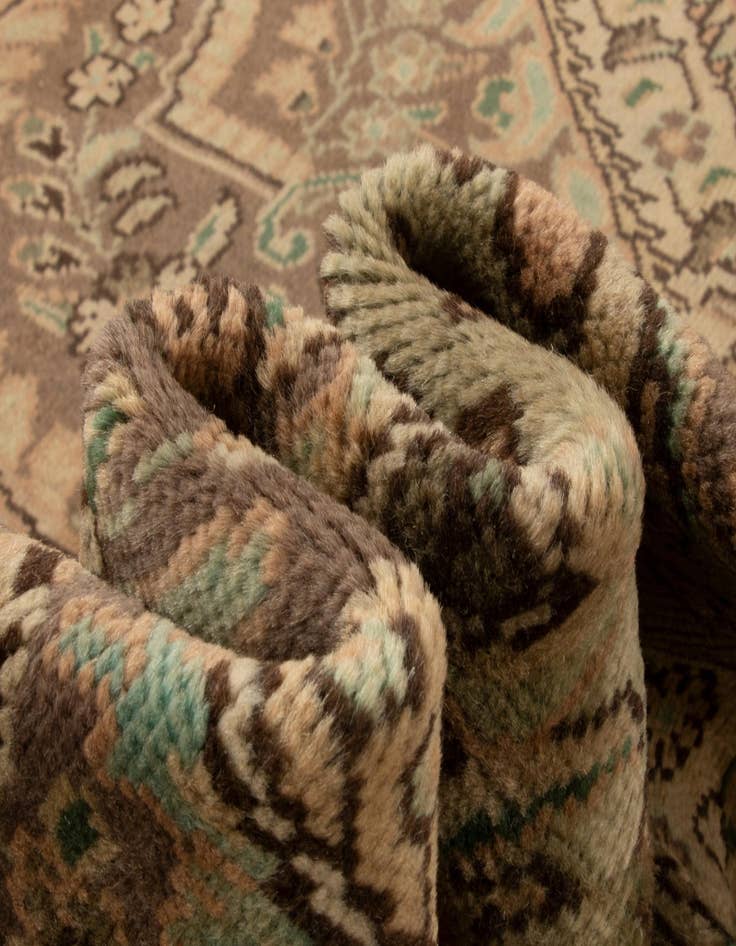 Detail image of  8' 2 x 11' 2  Hand Knotted Sarough Persian Wool Rug