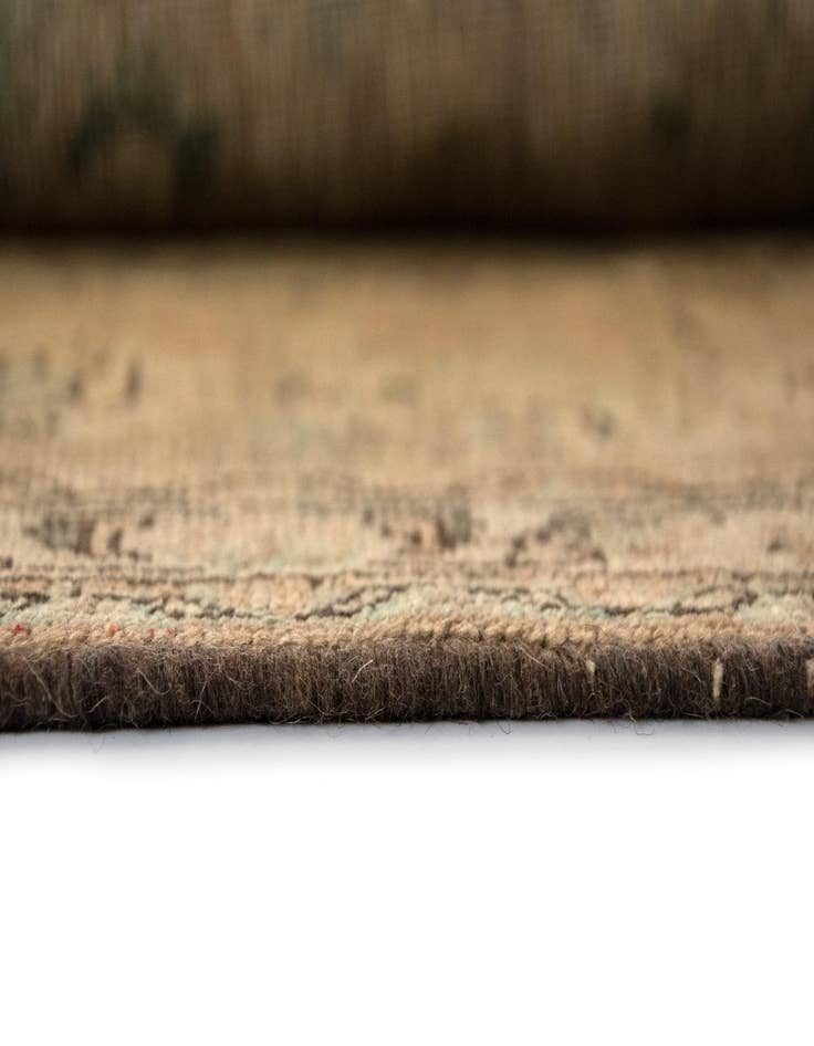 Detail image of  8' 6 x 11' 7  Hand Knotted Sarough Persian Wool Rug
