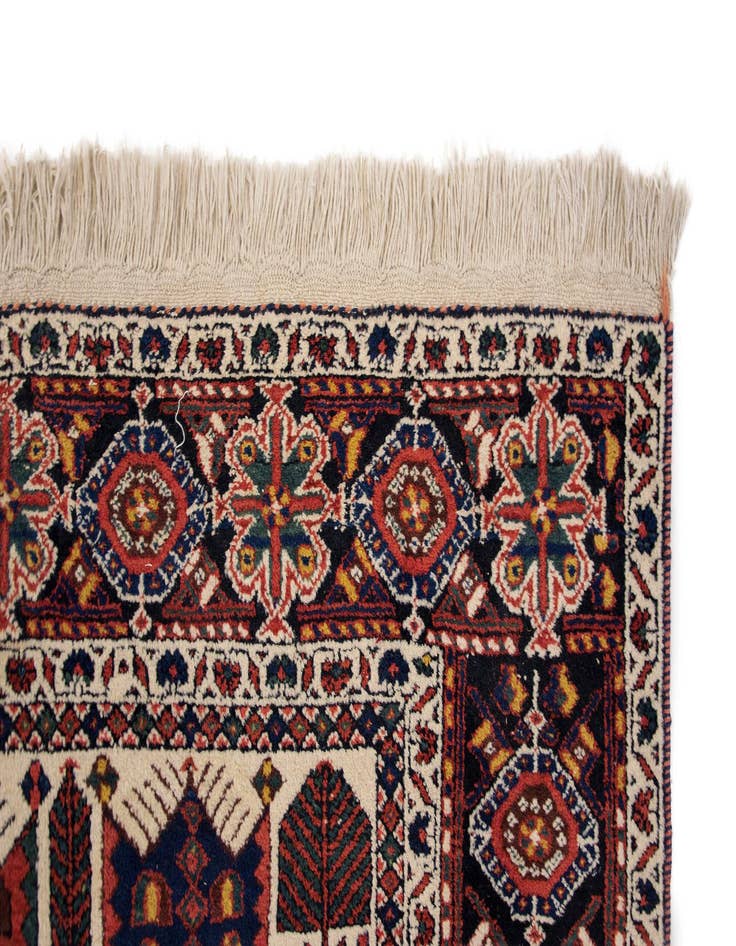 Detail image of  4' 11 x 6' 5  Hand Knotted Shahrebabek Wool Rug