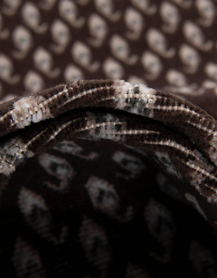 Detail image of  7' 10 x 10' SoHo Rug