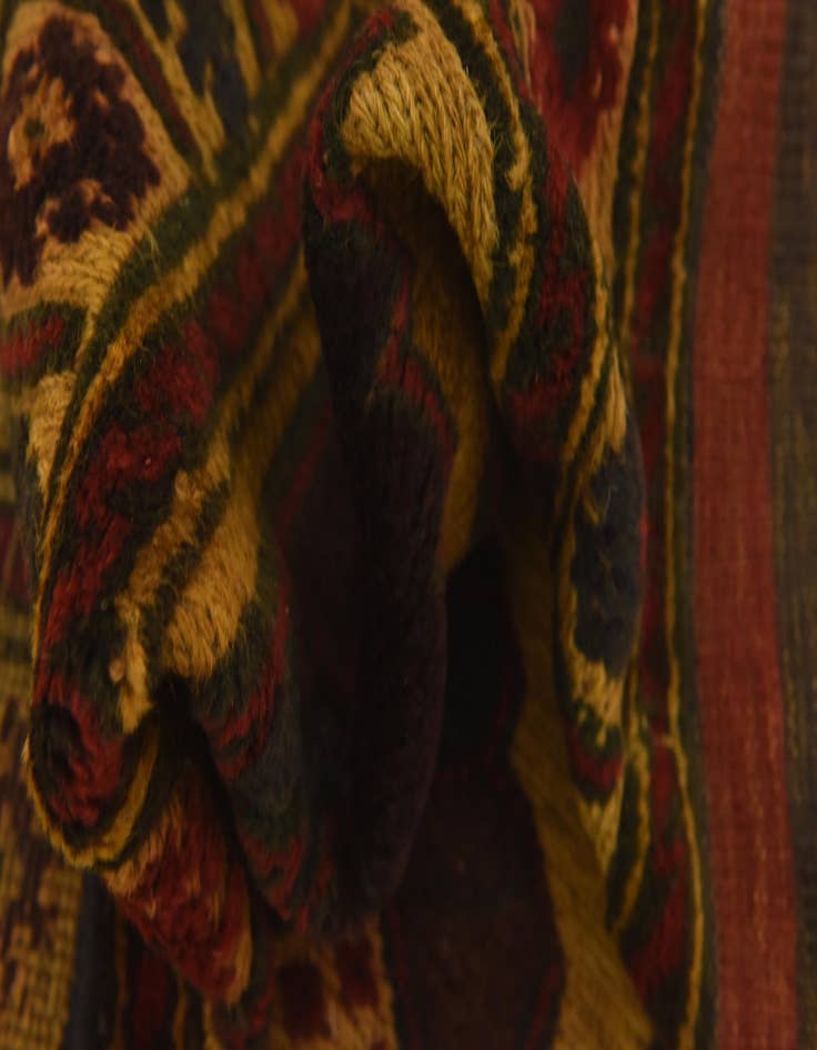 Detail image of  3' x 4'  Hand Knotted Sumak Wool Rug