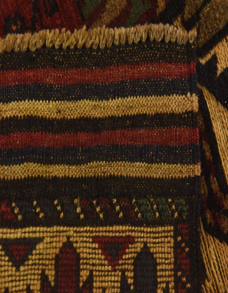 Detail image of  3' x 4' 4  Hand Knotted Sumak Wool Rug