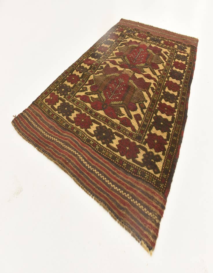 Detail image of  2' 10 x 4' 8  Hand Knotted Sumak Wool Rug