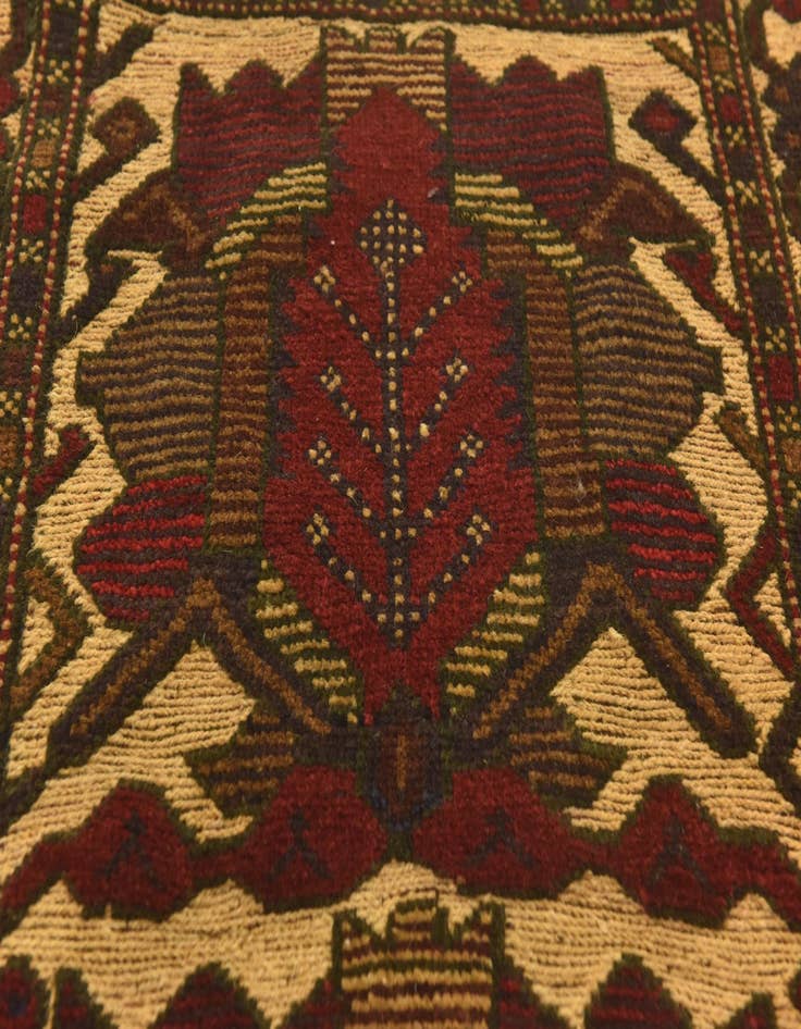 Detail image of  2' 10 x 4' 8  Hand Knotted Sumak Wool Rug