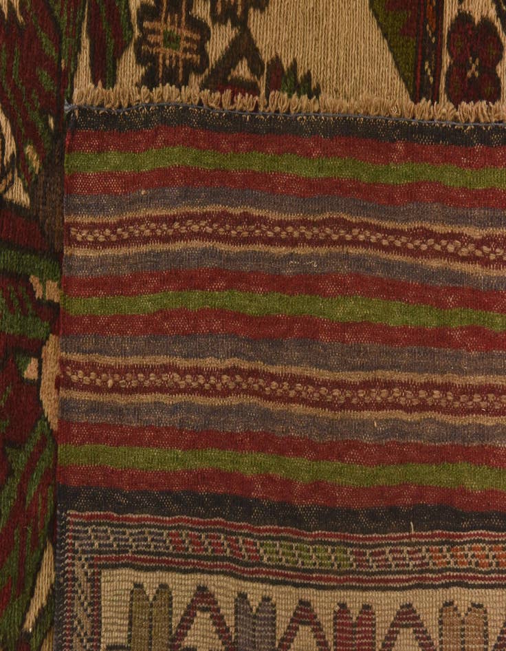 Detail image of  4' 2 x 6'  Hand Knotted Sumak Wool Rug