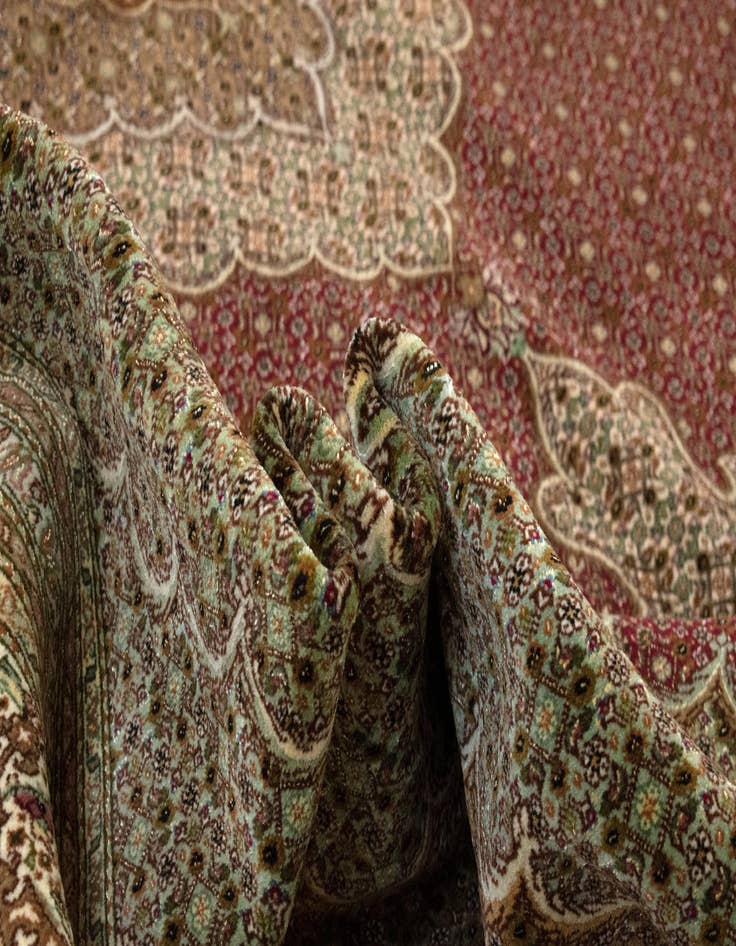Detail image of  9' 11 x 13' Tabriz Mahi Rug