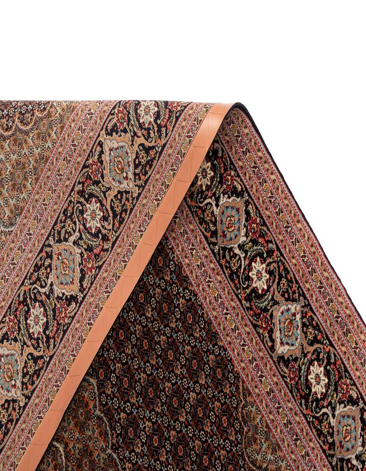 Detail image of  6' 8 x 9' 10 Tabriz Mahi Rug