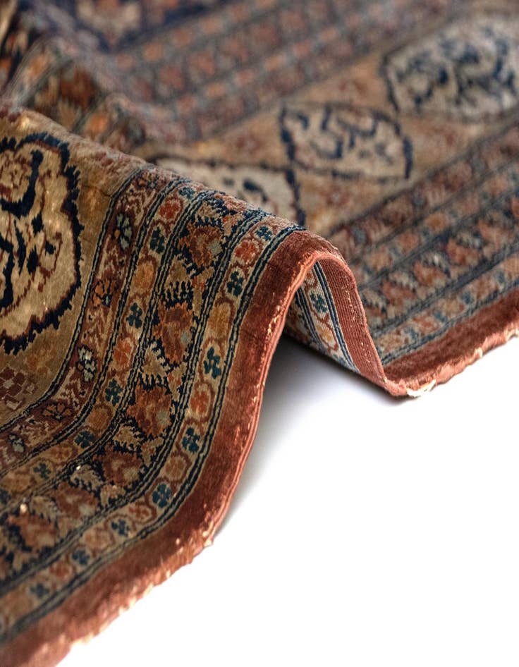 Detail image of  4' 2 x 5' 3 Tabriz Rug