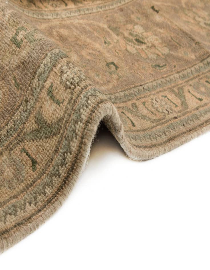Detail image of  8' 6 x 11' 1  Hand Knotted Tabriz Persian Wool Rug