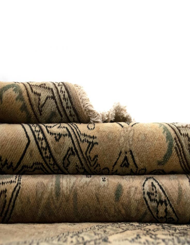 Detail image of  6' 4 x 9' 8  Hand Knotted Tabriz Persian Wool Rug