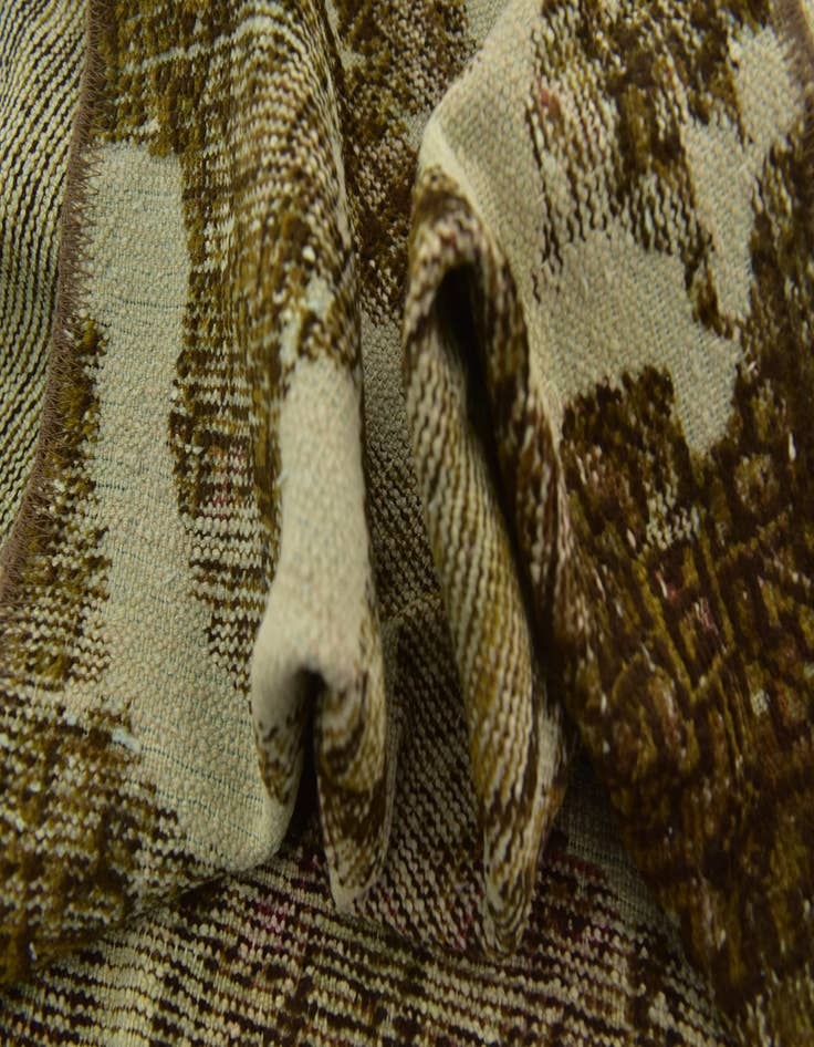 Detail image of  3' 6 x 6'  Hand Knotted Ultra Vintage Persian Wool Rug