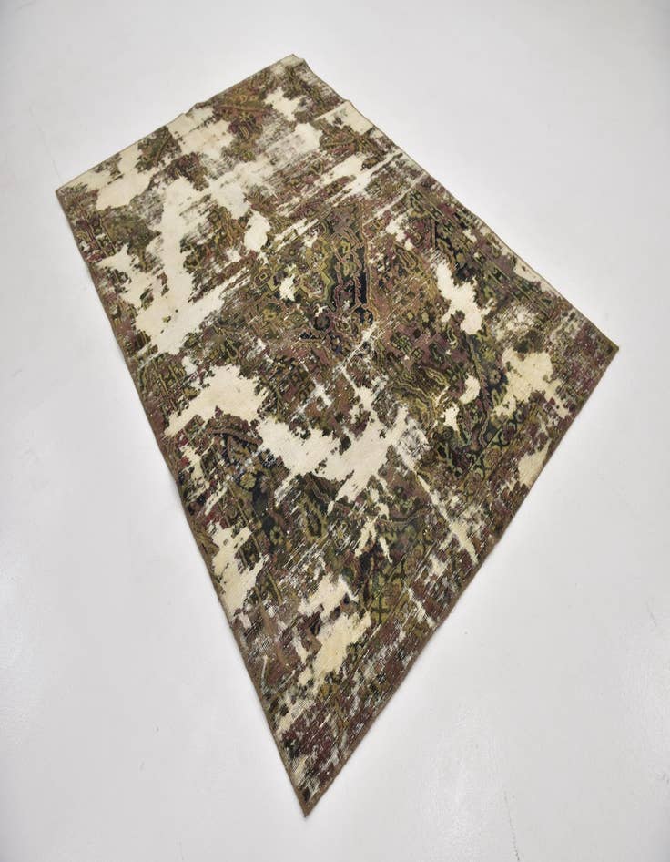 Detail image of 6' x 8' 8 Hand Knotted Ultra Vintage Persian Wool Rug