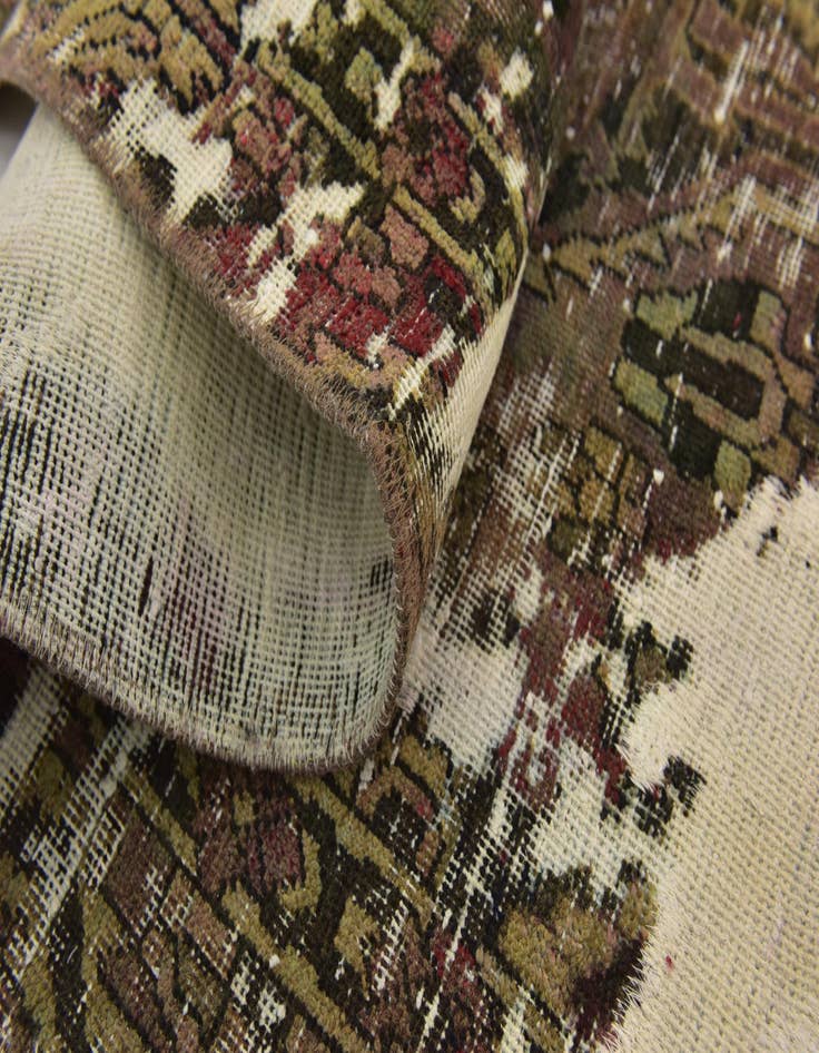 Detail image of 6' x 8' 8 Hand Knotted Ultra Vintage Persian Wool Rug
